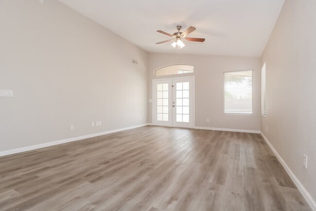 Photo - 14927 W Rampart Dr