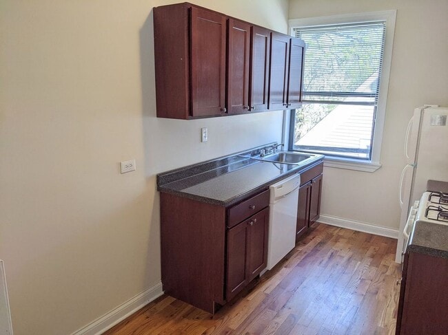 Photo - 1313 Oak Ave Unit 1319-C2