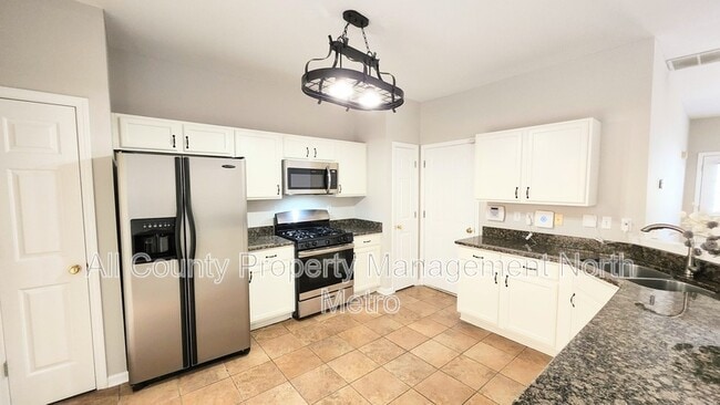 Photo - 11225 Wittenridge Dr