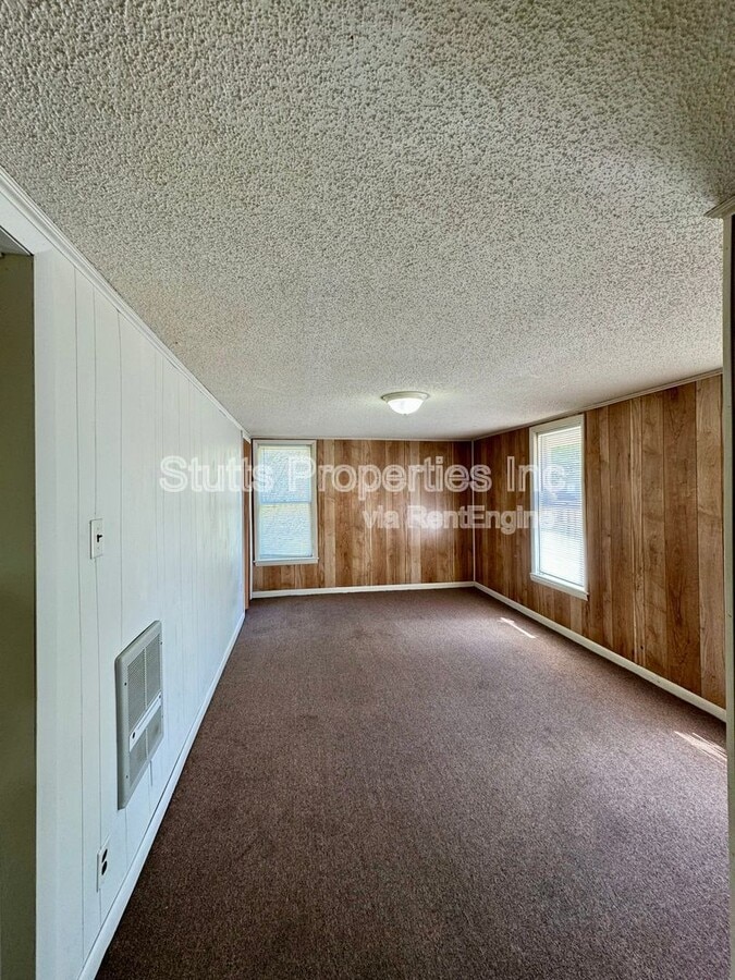 Photo - 316 S Chestnut St Unit B