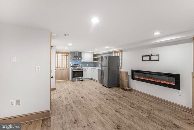 Photo - 66 Bryant St NW