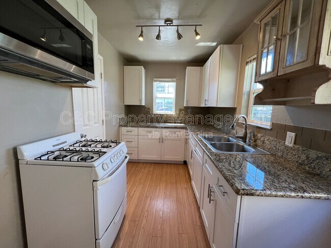 116 Maple St Unit 1