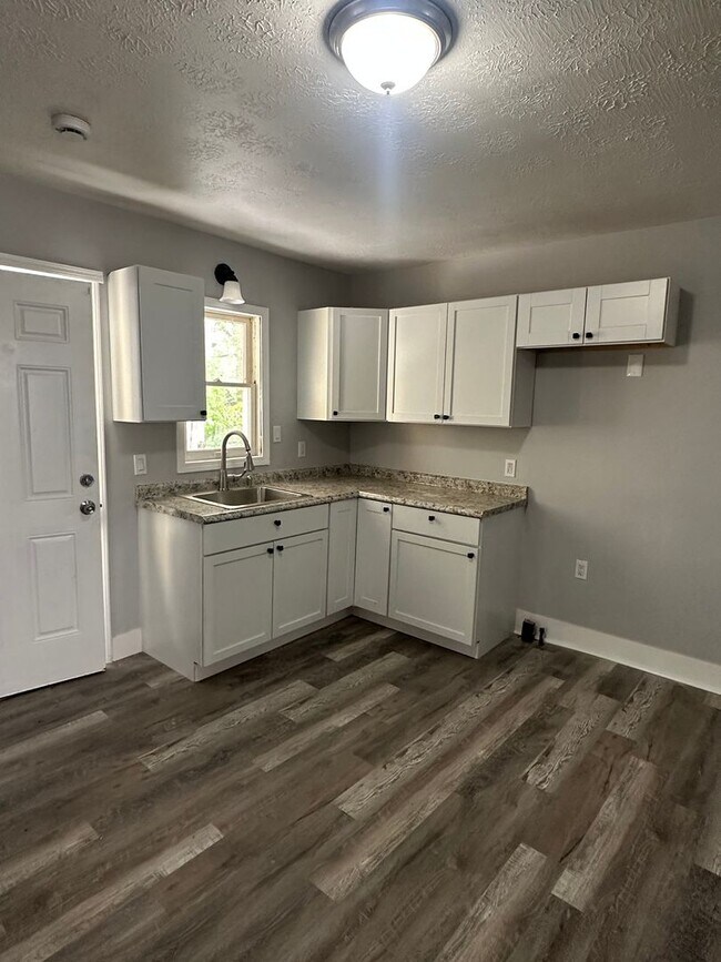 Photo - Warner Rd 4 Bedroom Single