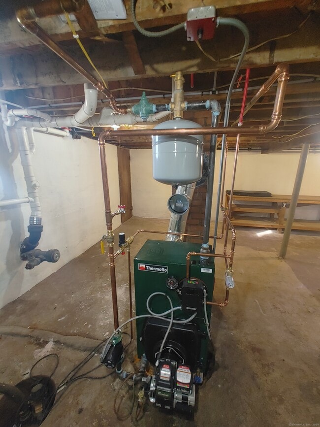 Photo - 54 Greenwood Dr