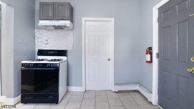 Photo - 126 N 14th St