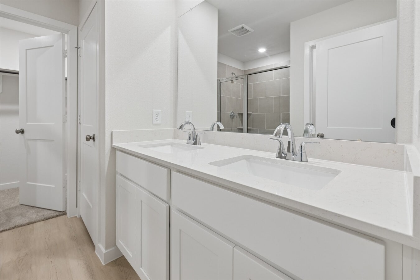 Photo - 7942 Alset Dr