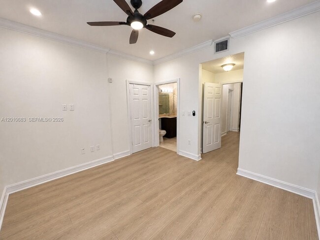 Photo - 115 Mendoza Ave Unit 202