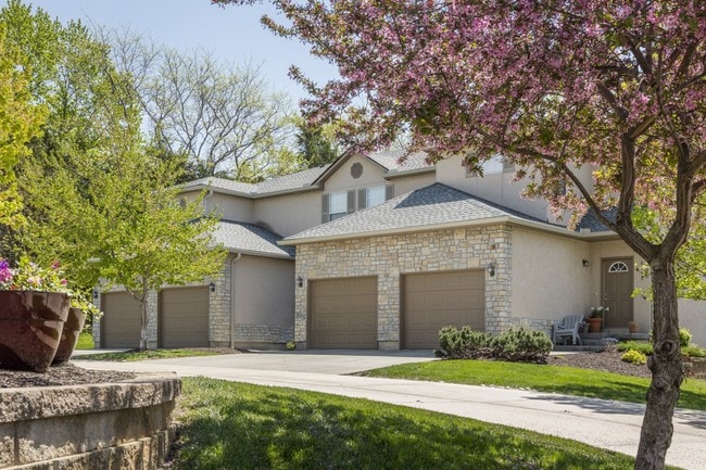 Photo - Pine Meadow Townhomes