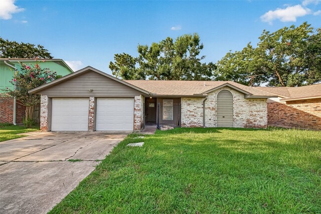 Photo - 19326 Leafwood Ln