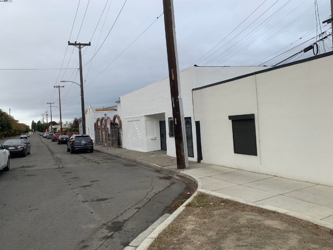 Photo - 11070 San Leandro St Unidad 2