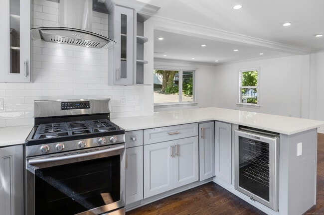 Photo - 47 Riverside Ave