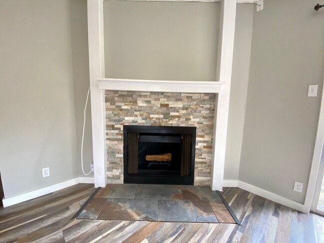 Photo - Kirksey Unit #B