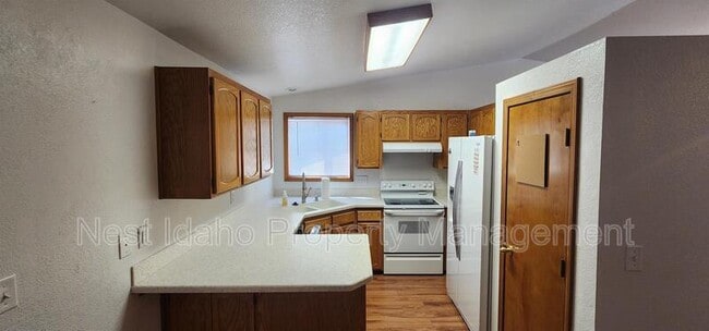 Photo - 5048 S Cole Rd