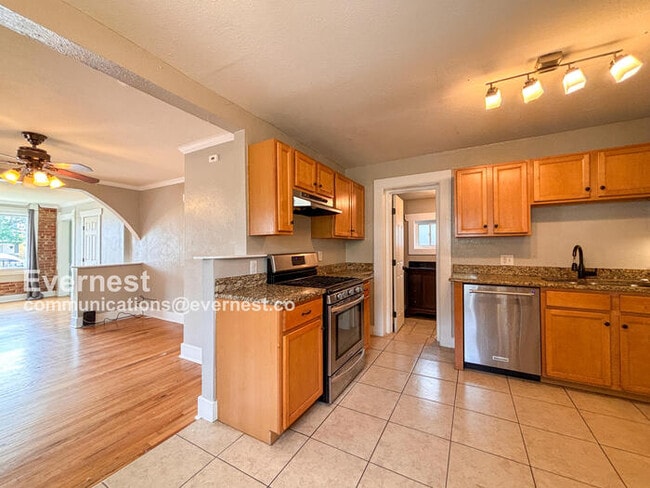 Photo - 3715 Lafayette St