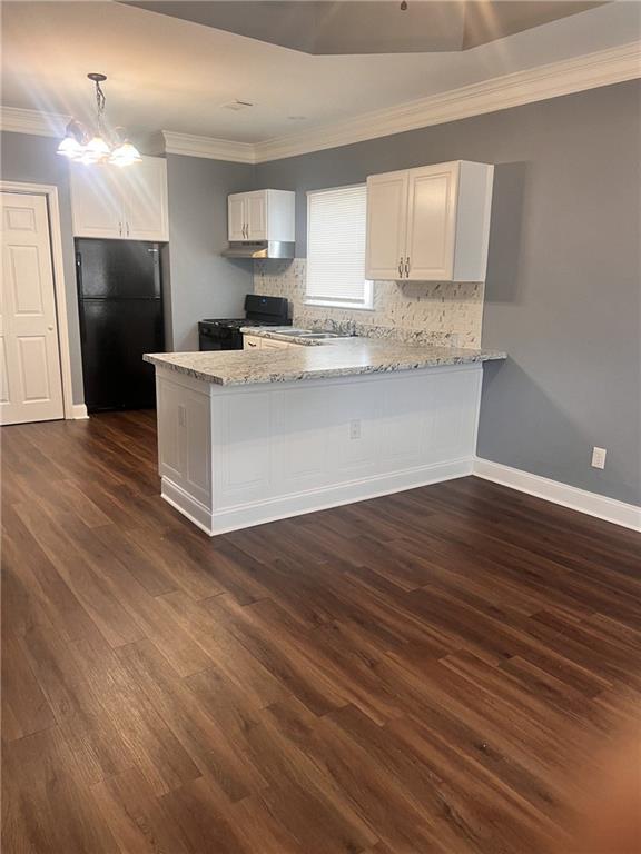 Photo - 971 Martin St SE