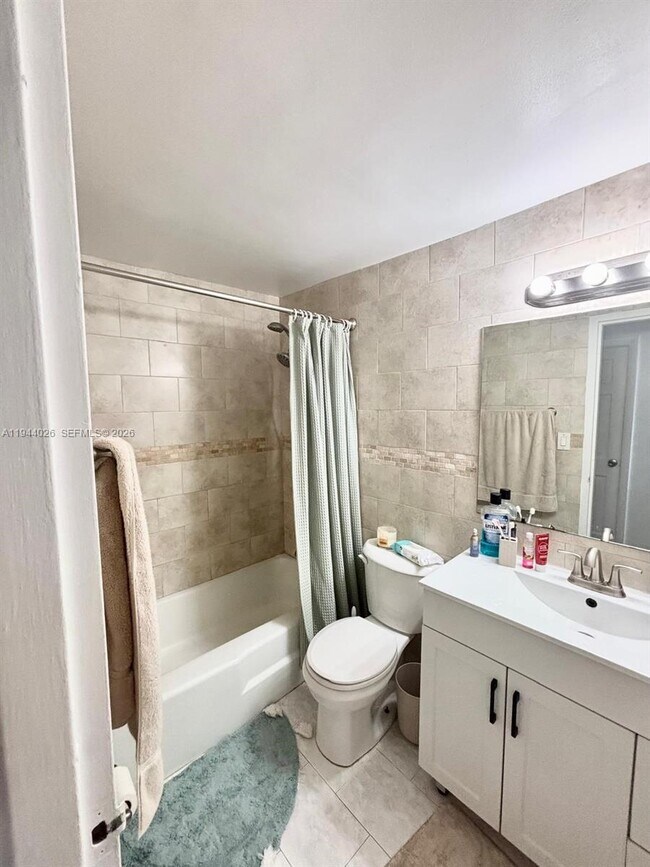 Photo - 999 Brickell Bay Dr Unidad 1503