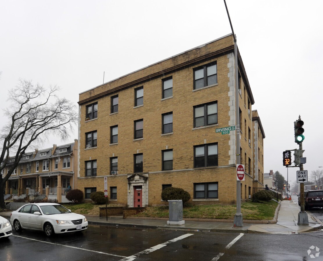 Photo - 3100 Warder St NW