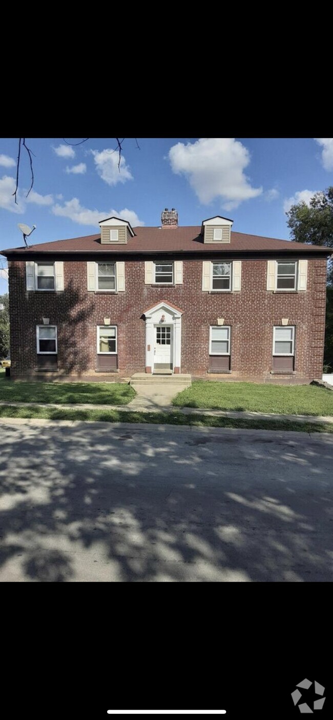 Building Photo - 4818 Oberlin Ave Unit 3 Rental