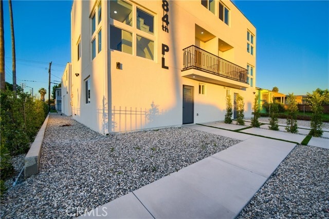 Photo - 801 E 84th Pl