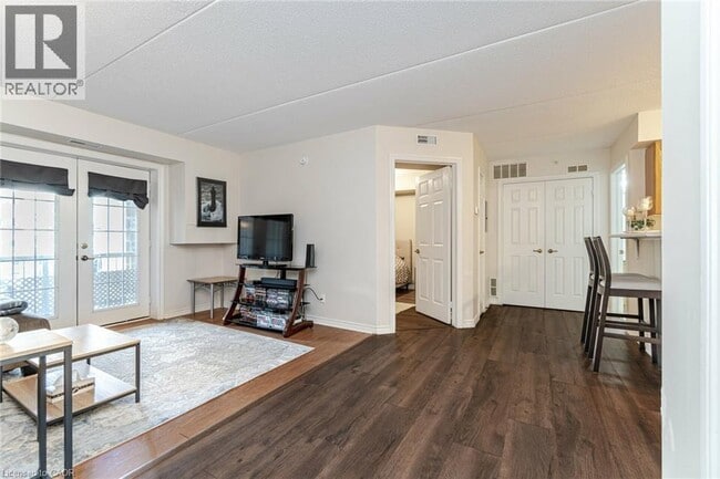 Photo - 1820 Walkers Line Unit 106