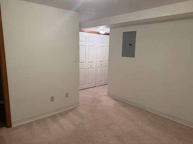 Photo - 6913 Tippecanoe Rd