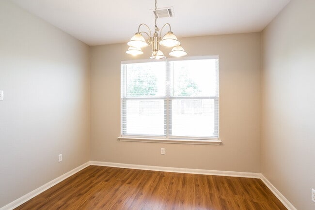 Photo - 4719 San Antonio River Dr