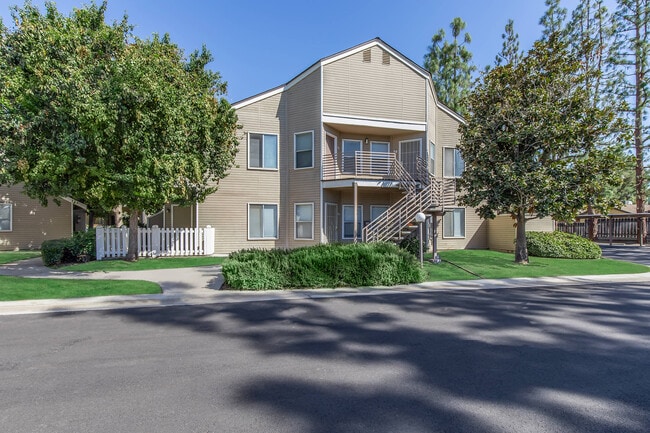 Westcourte Apartments