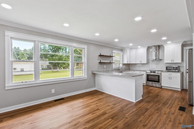 Photo - 4301 Richardson Dr NW