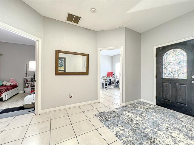 501 Summer Pl Loop