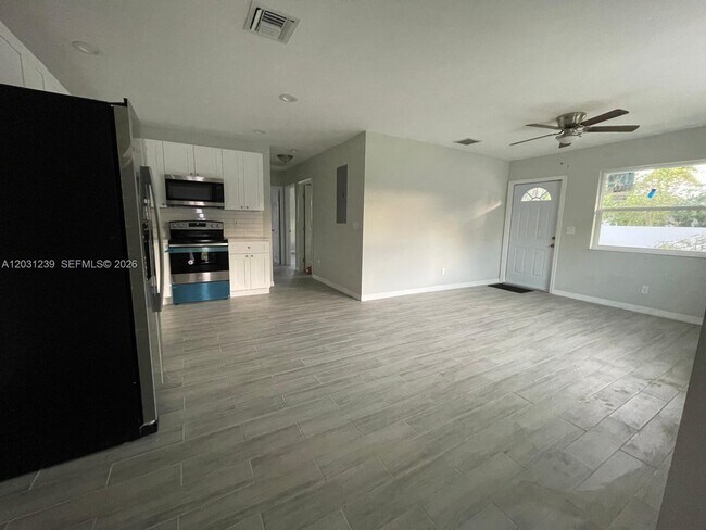 Photo - 3921 SW 31st Dr