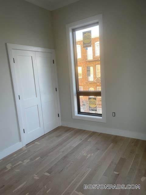 Photo - 16-18 HighGate St. Unidad 101