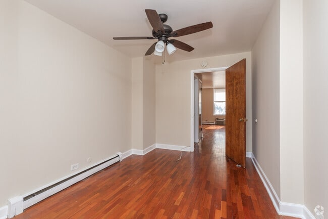 Photo - 1162 - 1168 N La Salle Blvd