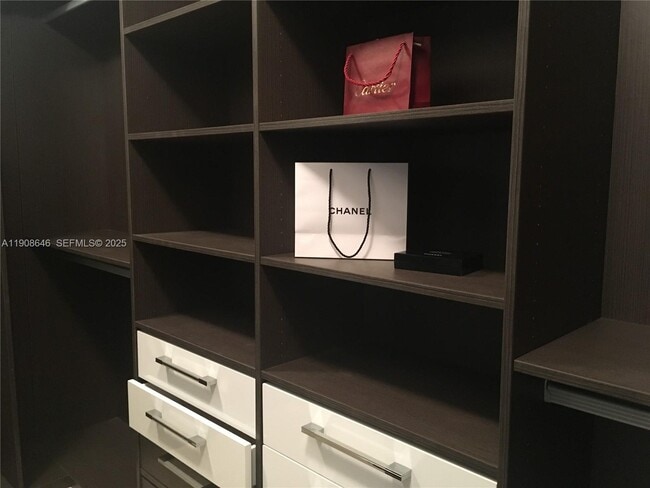 Photo - 21055 Yacht Club Dr Unidad 2202