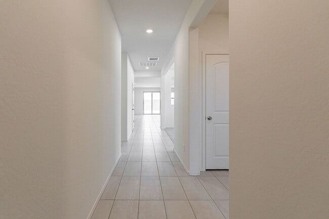 Photo - Modern 3-Bed + Den Home in Ventana De Estrellas