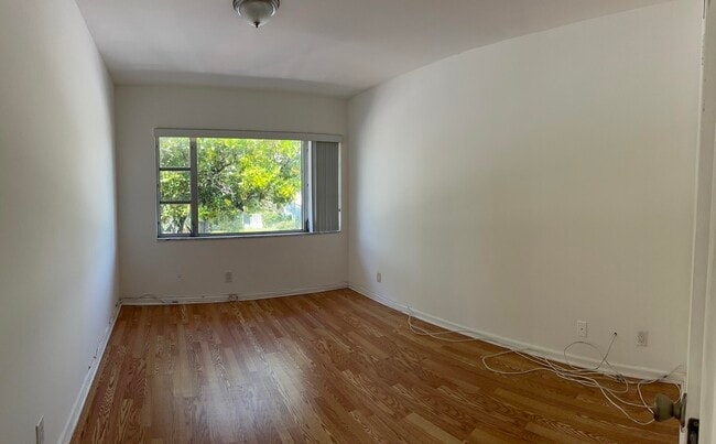 Photo - 5800 NE 22nd Way Unidad 523