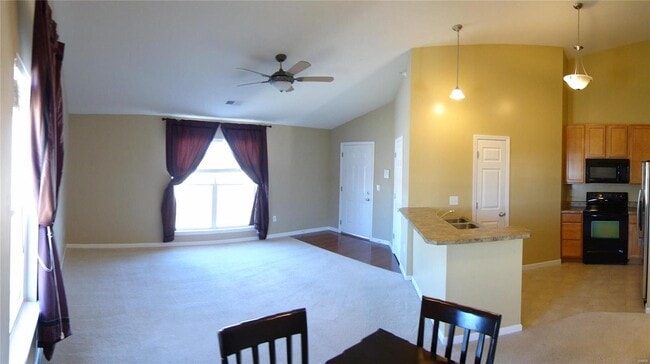 Photo - 712 Harbor Woods Dr