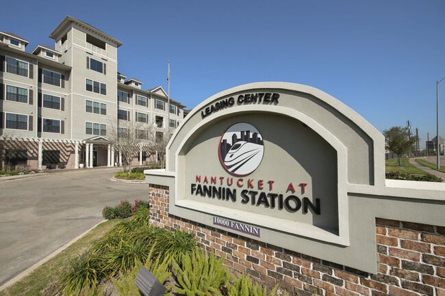 Photo - Nantucket at Fannin Station