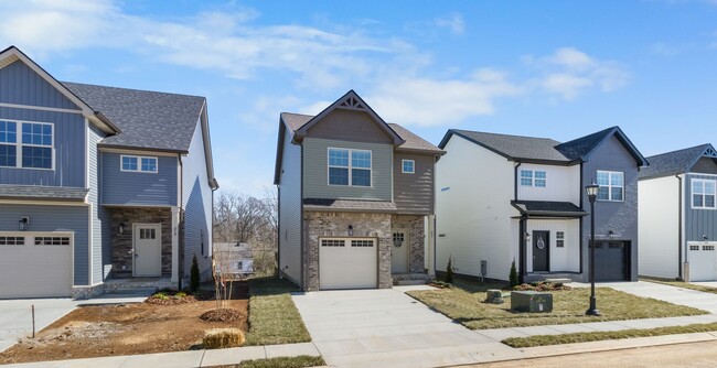 Photo - 3 Bedroom Beauty Near Madison Street!