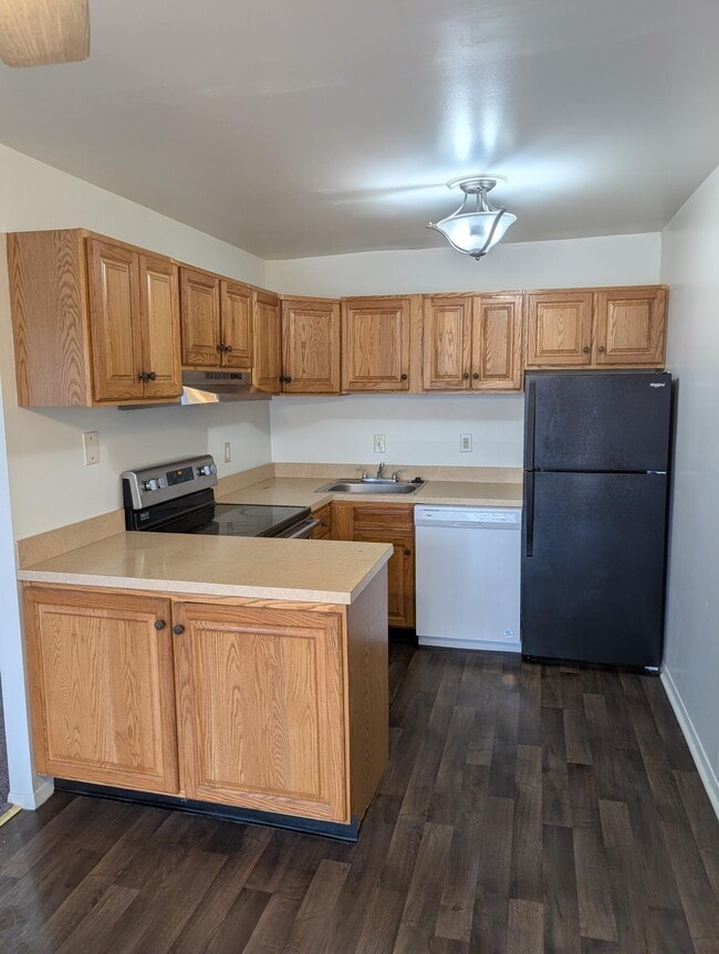 Photo - 1001 White Oak Rd Unidad E22