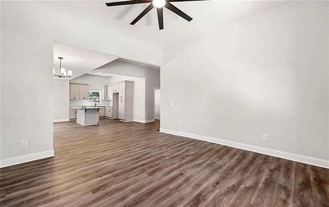 Photo - 208 Highland Ave