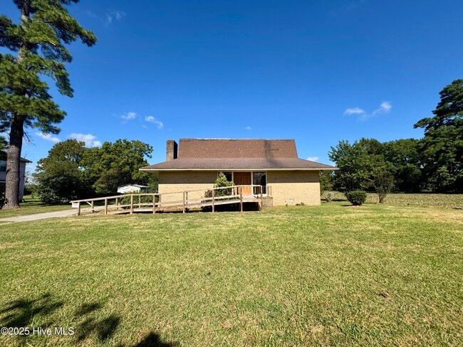 Building Photo - 1718 River Rd Rental