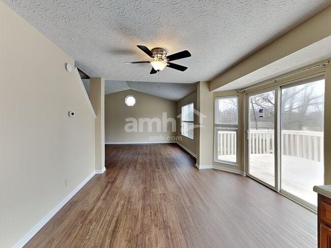 Photo - 3289 Summitrun Dr