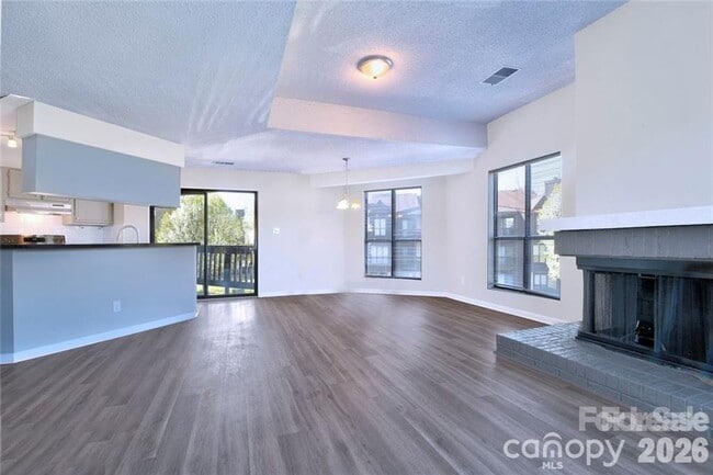 Photo - 8121 Cedar Glen Dr