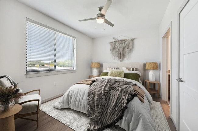 Photo - Bottle Art Lofts