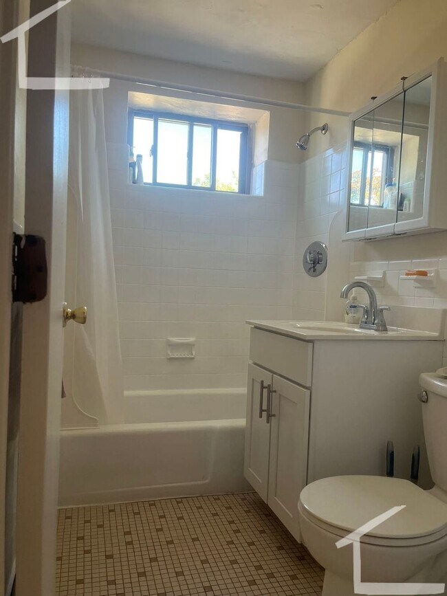 Photo - 2bed unit in Allston