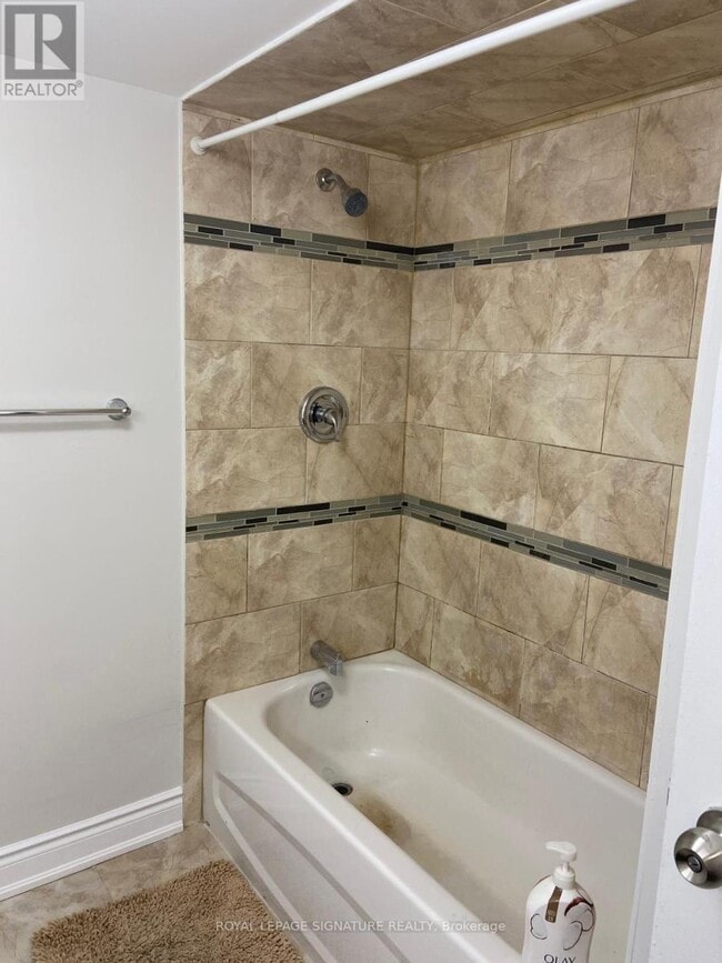 Photo - 3163 Galbraith Dr