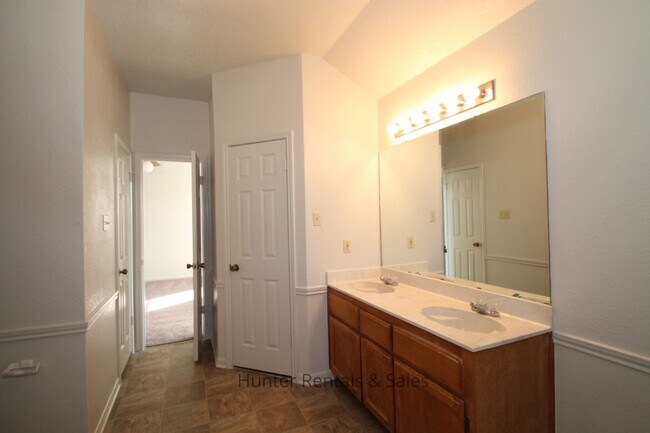 Photo - Country Living!