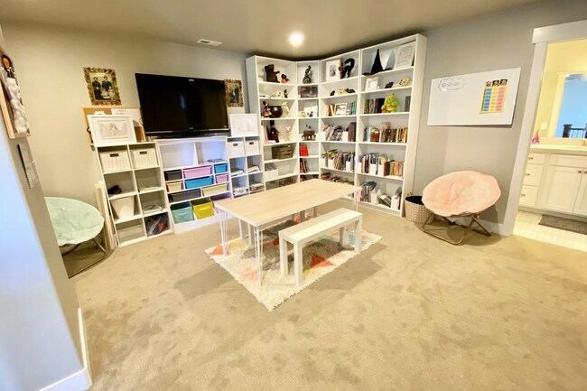 Photo - 526 W Cascade Meadows Loop