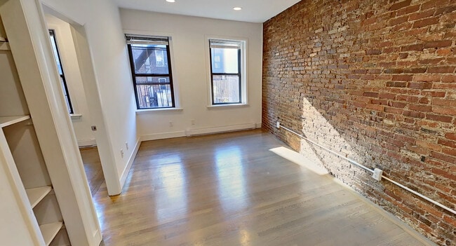 Photo - 88 W Cedar St Unit 4