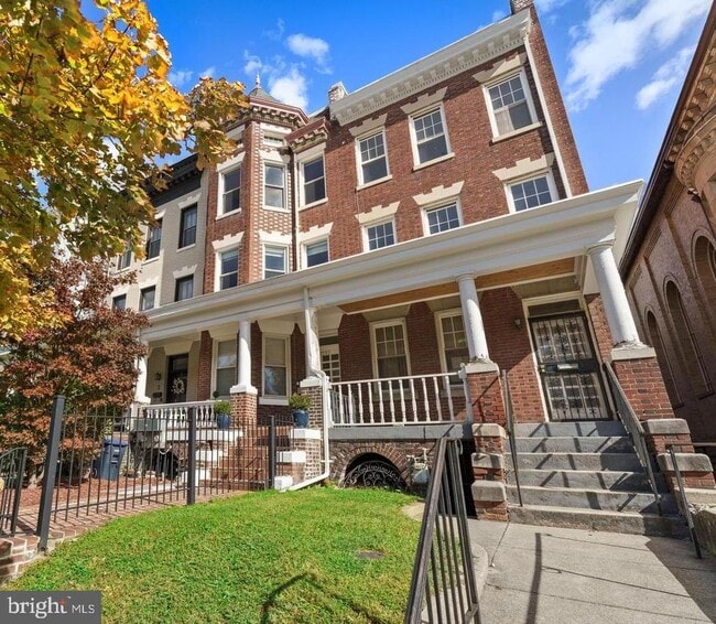 Photo - 2717 13th St NW Townhome